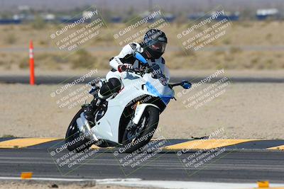 media/Mar-24-2025-Moto Forza (Mon) [[57ce5c5cff]]/3-Beginner Group/Session 2 (Turn 11)/